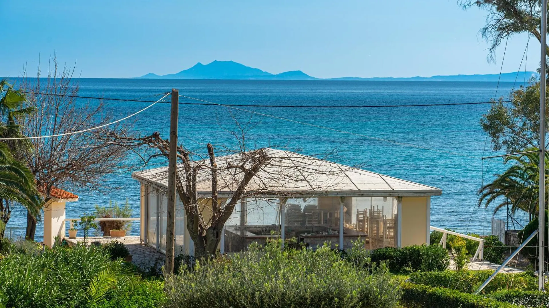 Southbank Seafront Apartments Katelios
