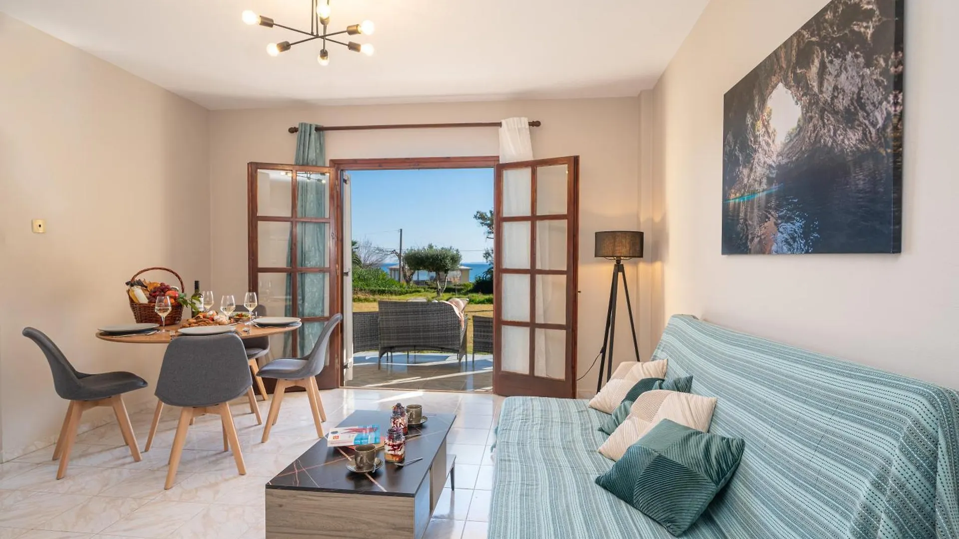 Southbank Seafront Apartments Katelios 0*,